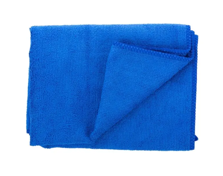 cleaning touch screen device minimal closeup microfiber