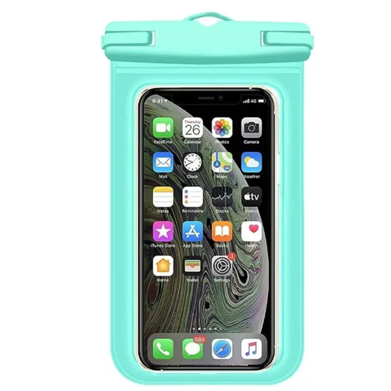 waterproof gadget case rain urban Germany