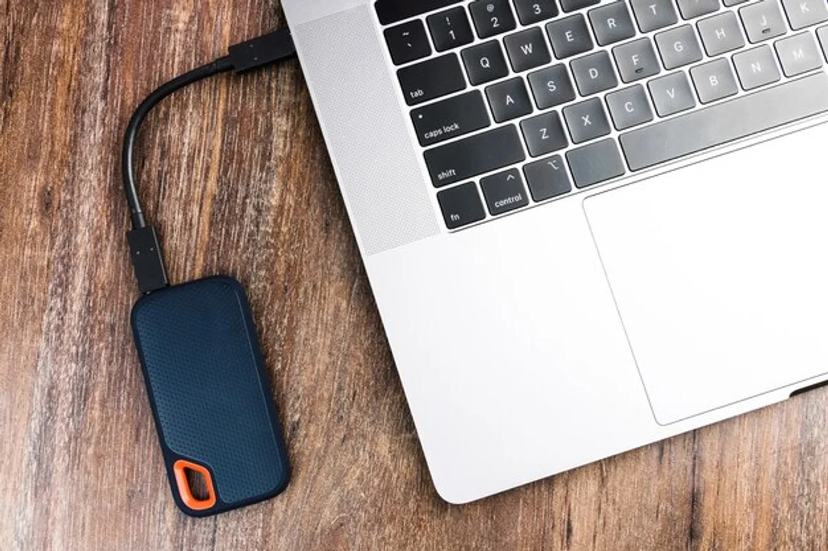 external SSD backup with laptop