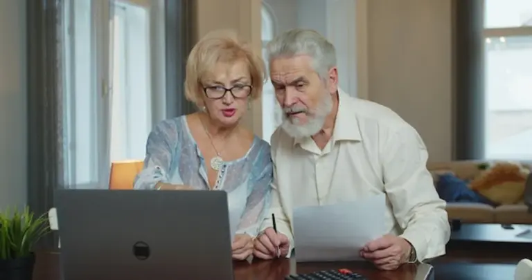 senior couple budget planning home germany