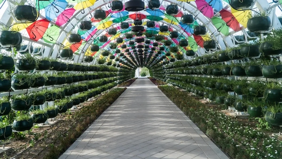 upcycled umbrella art home decor