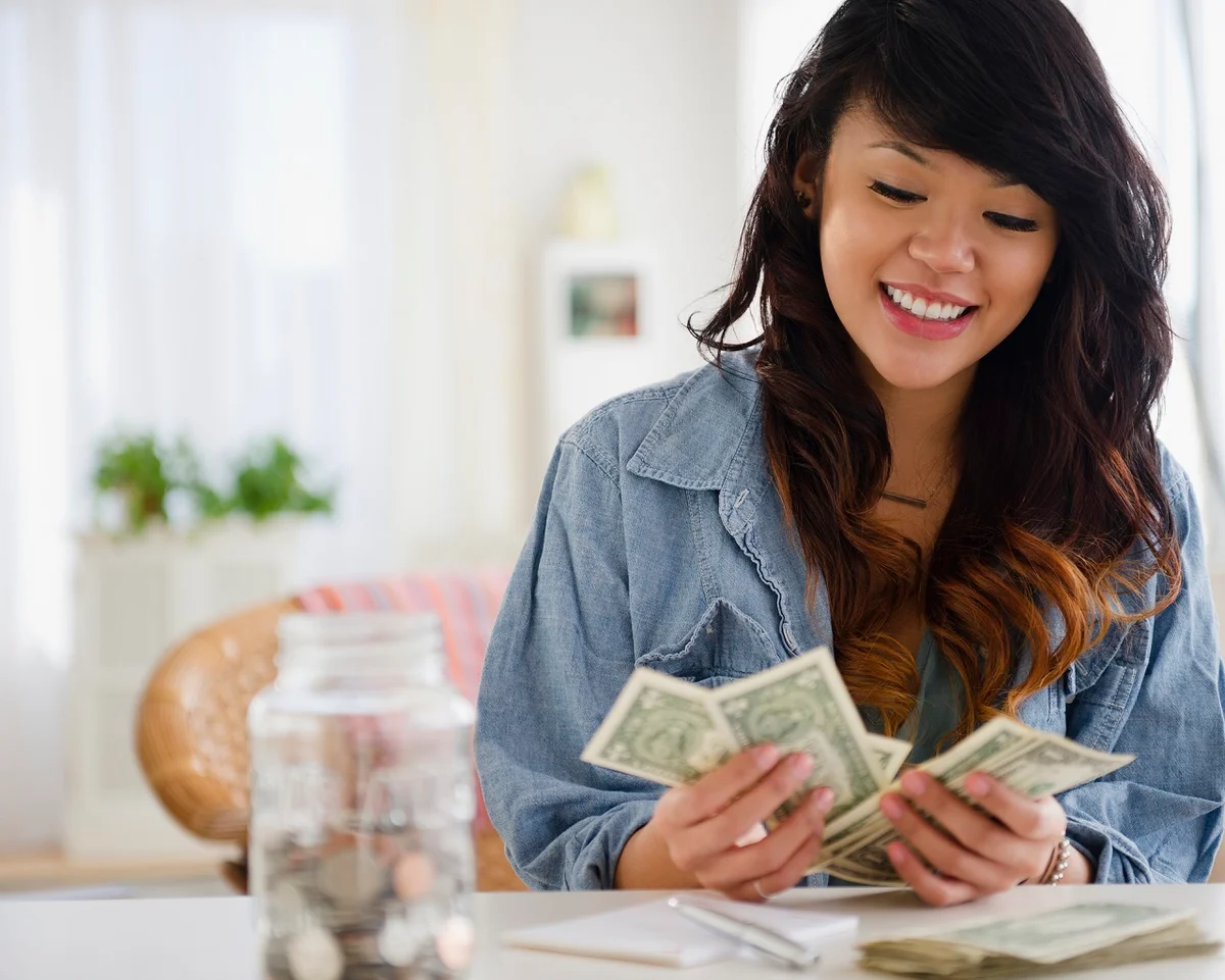 emergency savings stressed person bills germany apartment