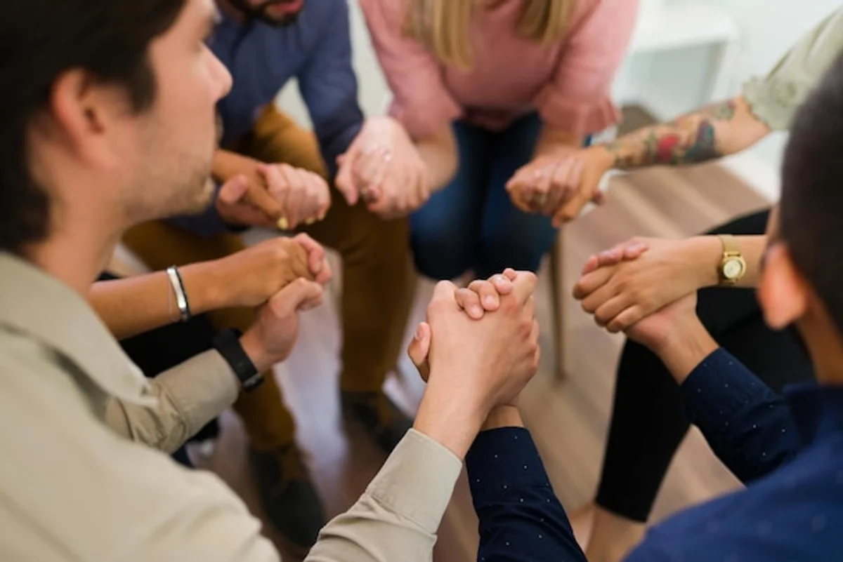 active listening between partners close up hands
