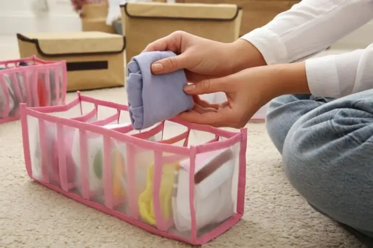 vertical folding clothes organization minimalism