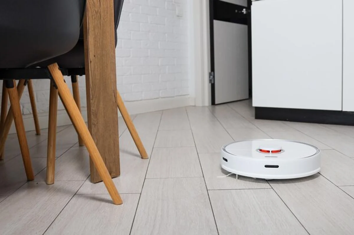 robotic vacuum cleaner modern apartment floor