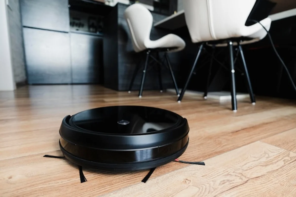 robotic vacuum modern apartment clean floor