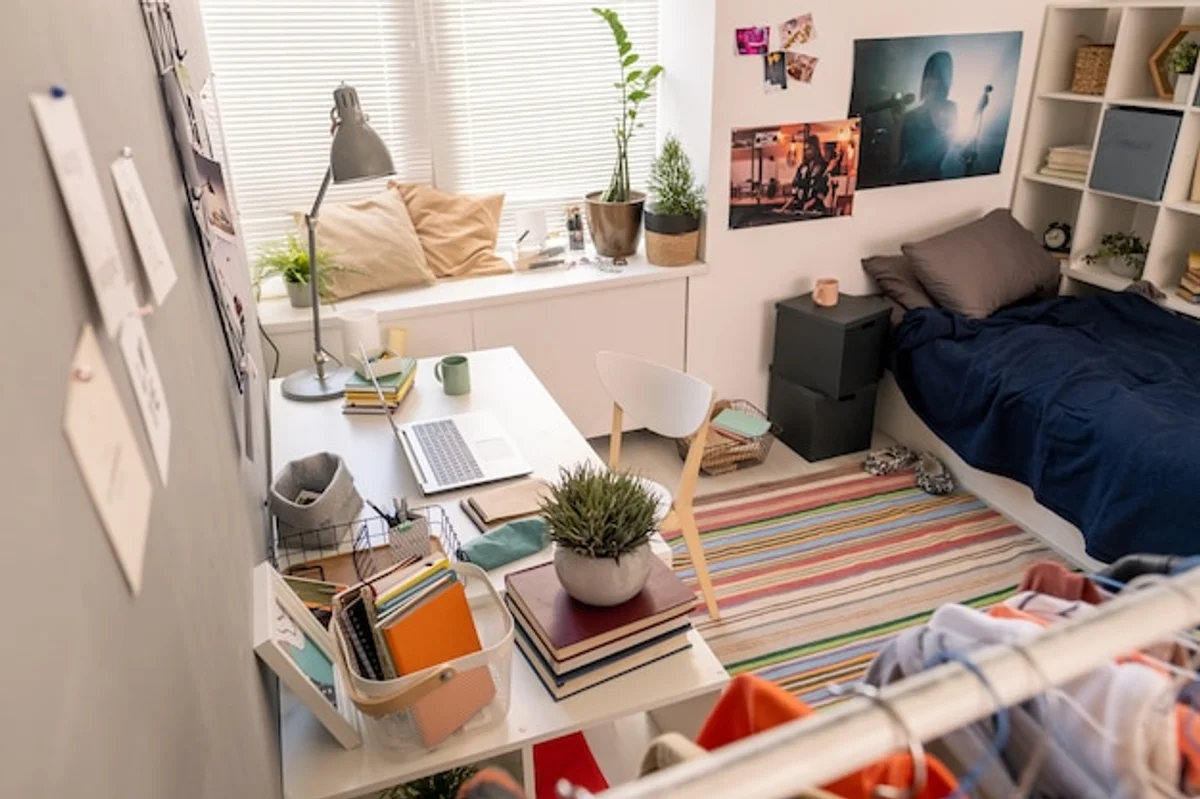 cluttered vs organized home office feng shui before after