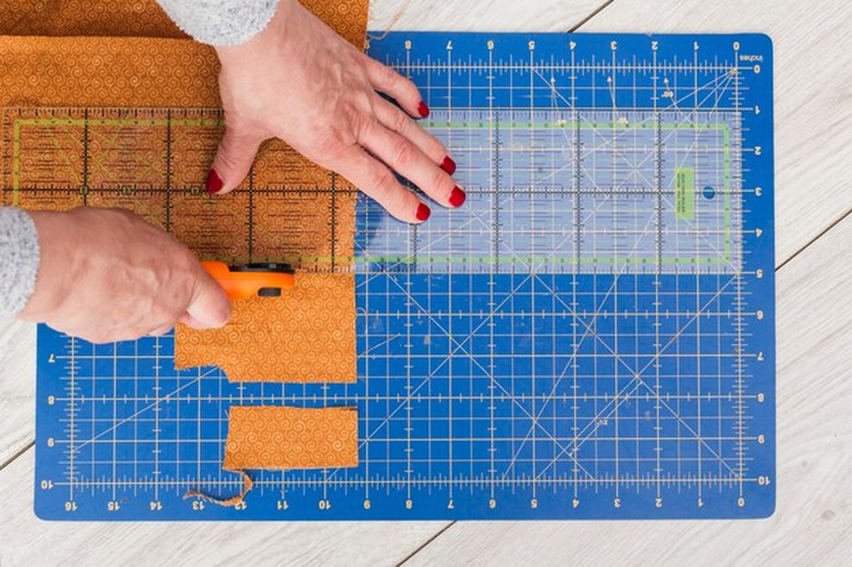 Für Senioren: Diese Schneidebrett-Innovation erleichtert die Küche enorm - image 1