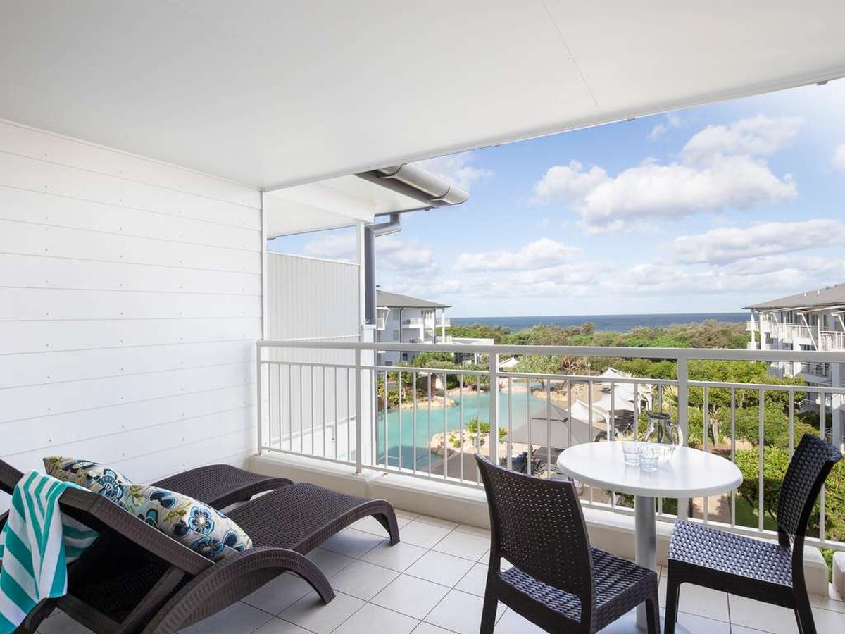 Streute Salz auf den Balkon: danach rutschte niemand mehr aus