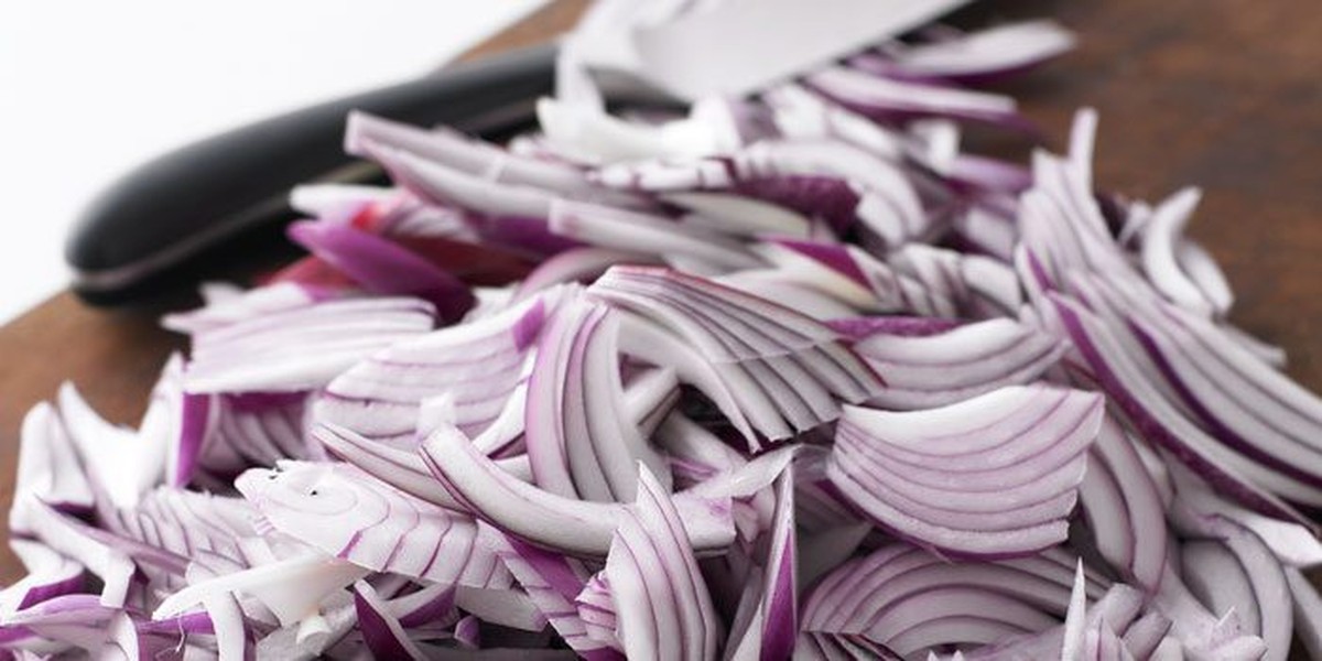 Zwiebeln in der Ecke des Schlafzimmers: Der unterschätzte Luftreiniger - image 2