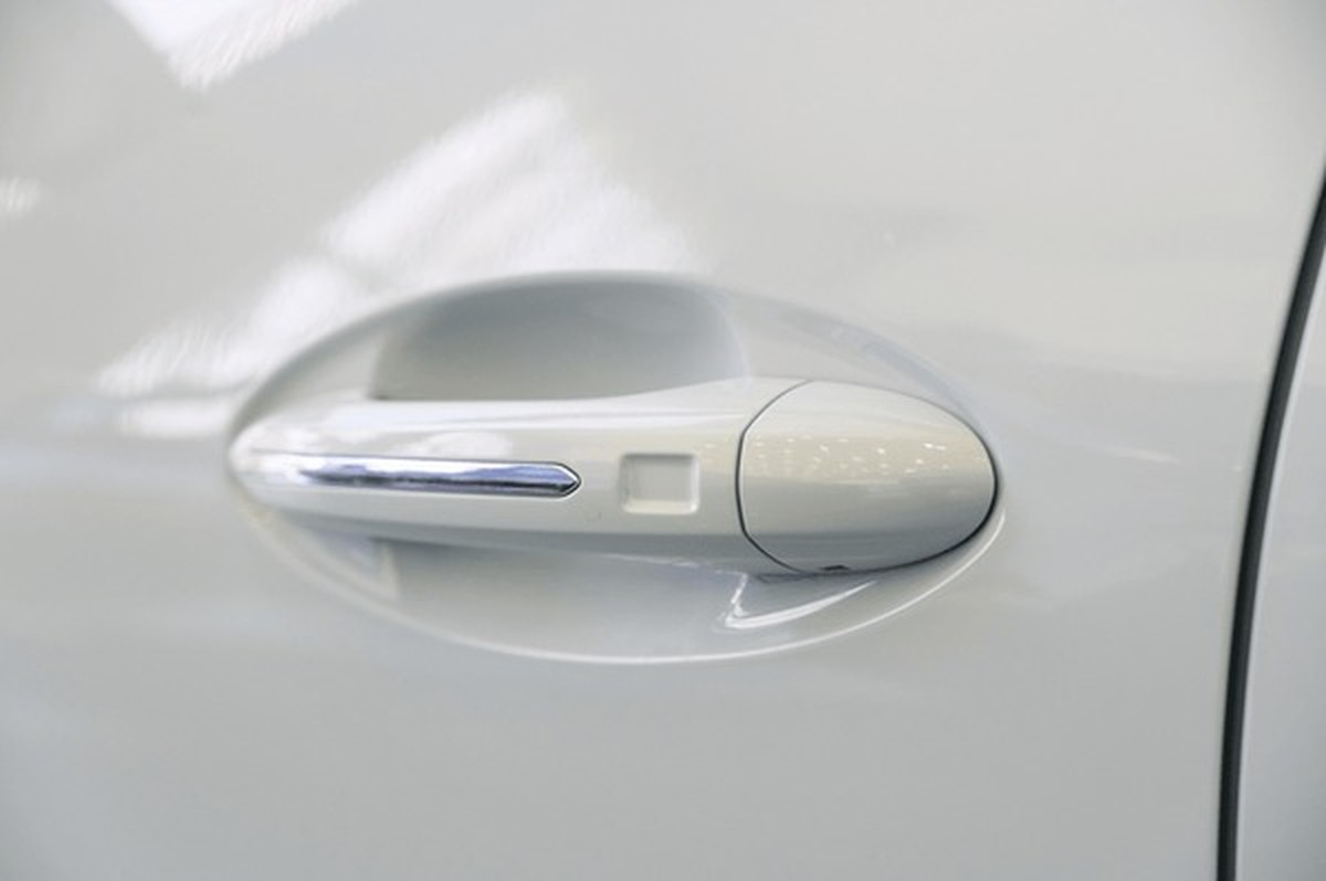 Kaugummi auf der Türklinke? Der Trick mit Eiswürfeln funktioniert wirklich - image 2