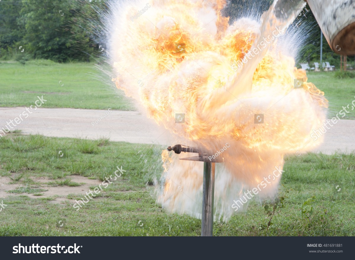 Sanitäter warnen: Dieses Fett gehört niemals ins Abflussrohr - image 2