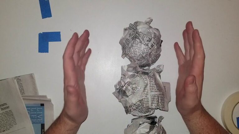 Zeitungspapier in feuchten Ecken: Das 100 Jahre alte Anti-Schimmel-Geheimnis