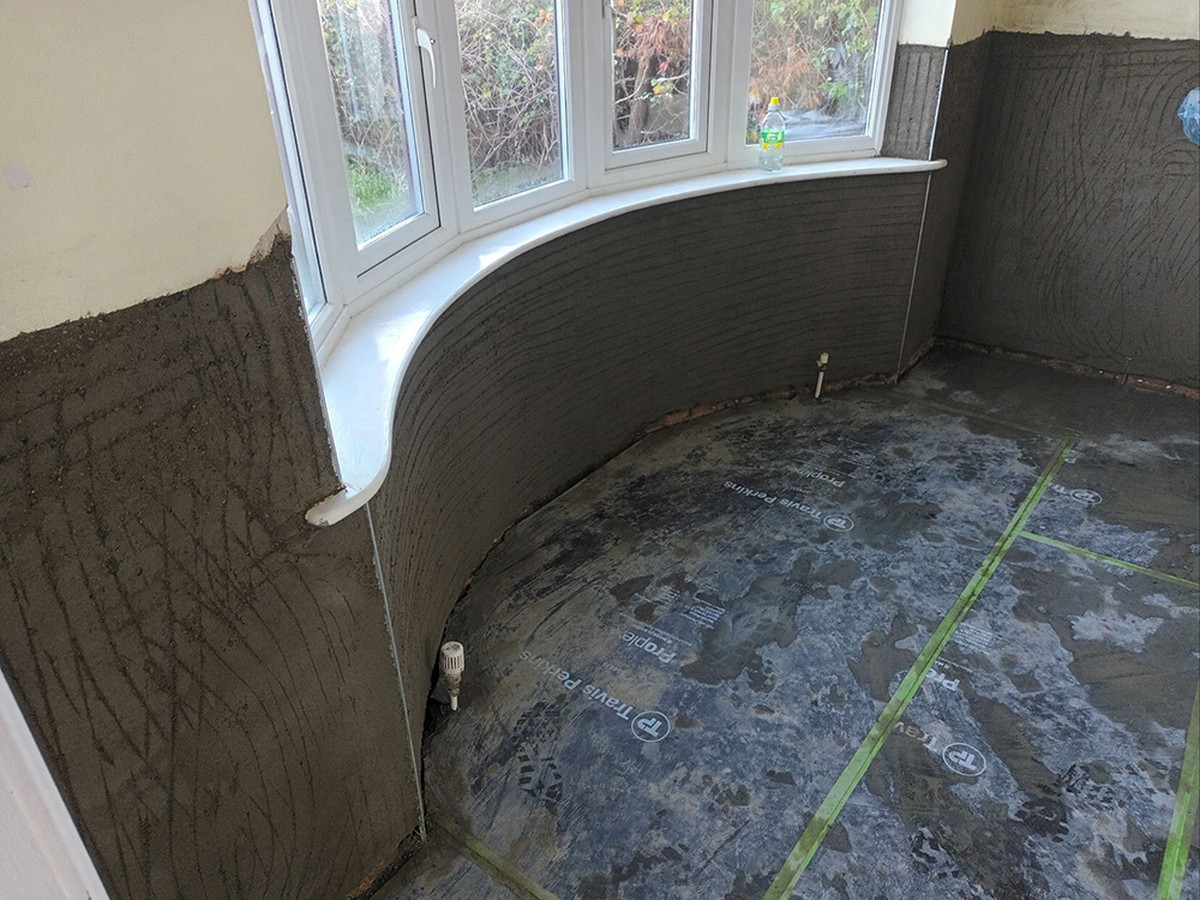 Zeitungspapier in feuchten Ecken: Wie Sie 40% der Feuchtigkeit eliminieren - image 1