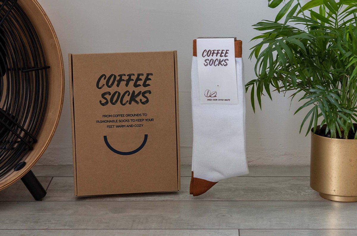 Kaffeesatz hinter den Heizkörper: Wie Sie Gerüche und Feuchtigkeit kostenlos eliminieren - image 2