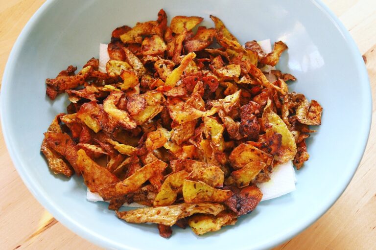 Kartoffelschalen als Poliermittel für Silberbesteck