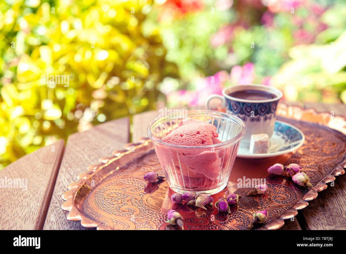 Warum Gärtner im März ihre Rosen immer mit Kaffee gießen - image 1