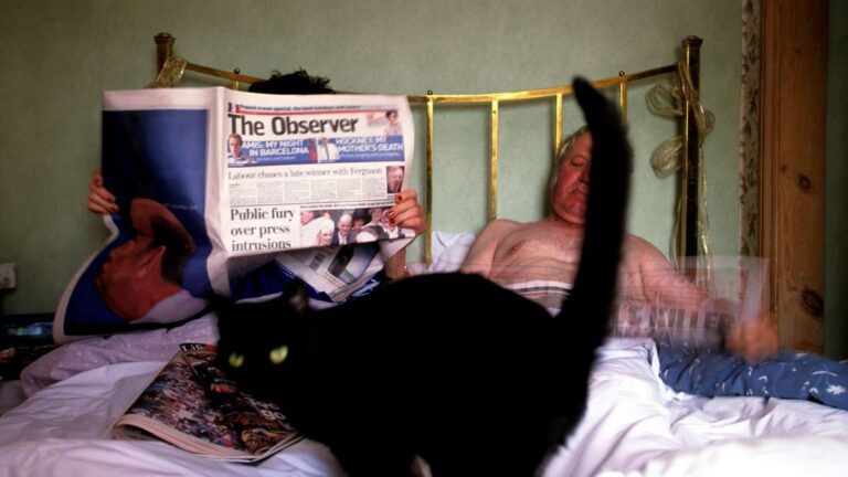 Zeitungspapier unter dem Bett: Wie Flohmärkte Feuchte dauerhaft stoppen